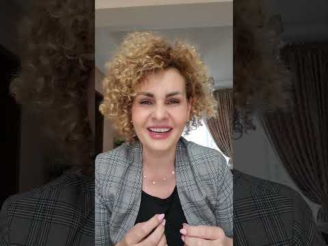 La mulți ani  , la mulți ani  !Astăzi faci 18 ani ! ❤