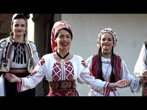 Georgiana Vița – Am lăsat copilăria