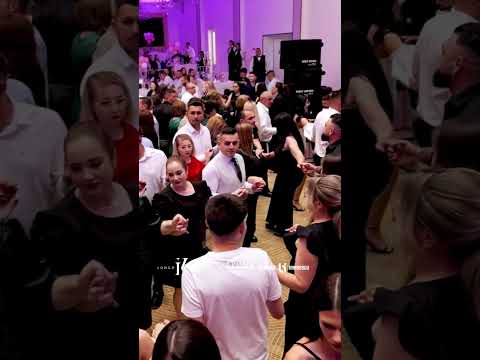 Dragostea nu o stinge nimeni 🥰 #aromarecordsdigital #muzicadepetrecere #muzicapopulara #live #shorts Dragostea nu o stinge nimeni 🥰 #aromarecordsdigital #muzicadepetrecere #muzicapopulara #live #shorts
